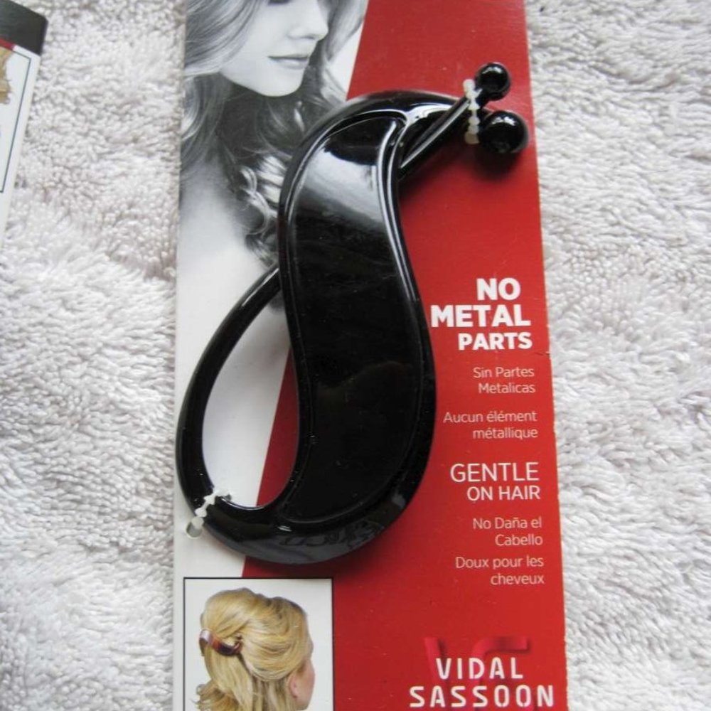 Black Vidal Sassoon Plastic Hair Clip Twist & Lock Barrette Allergy Gentle Pro
